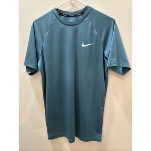 Nike Swim Shirt Mens Size Small Green Dri Fit Short Sleeve UPF 40 Outdoors